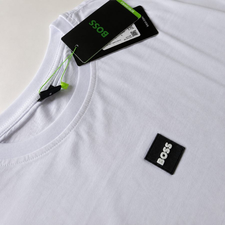 Playera Calidad Turca BOSS Blanca (logo cuadrado chico)