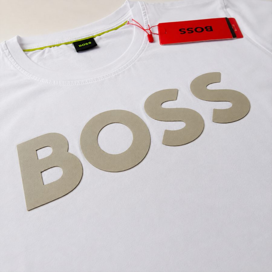 Playera Calidad Turca BOSS Blanca (letras beige)